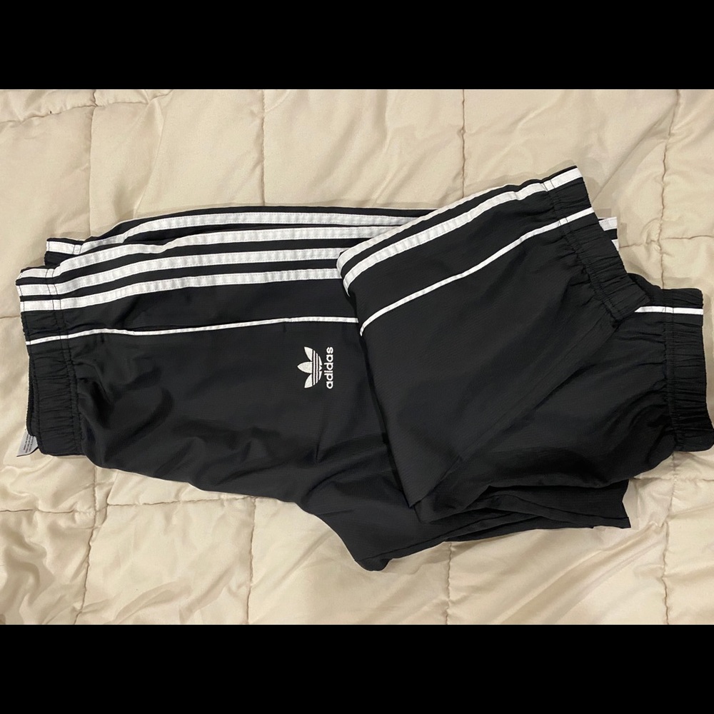 Adidas wind pant